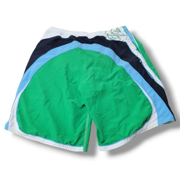 Quiksilver Shorts Size XL W38" x L10.5" Swim Trunks Swimming Trunks Embroidered - Picture 5 of 9